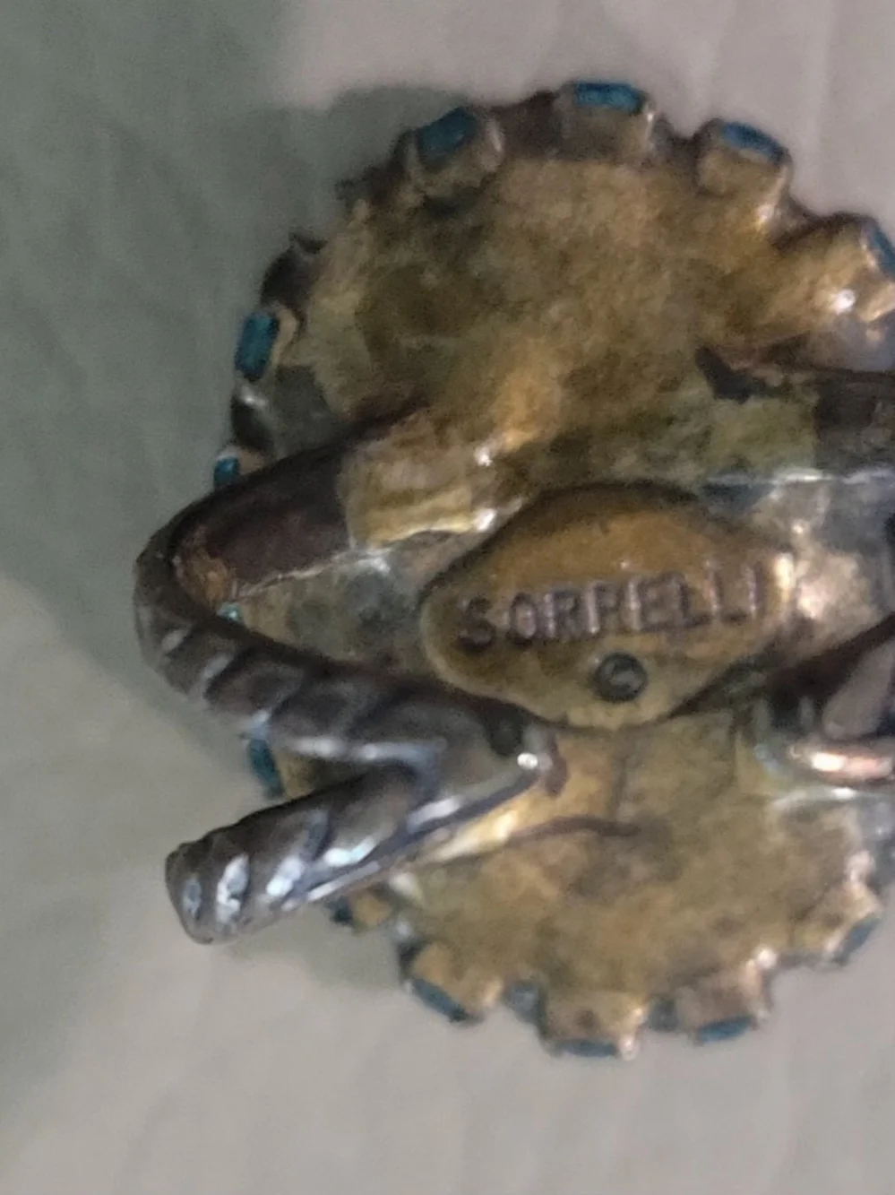 Sorrelli iridescent oval